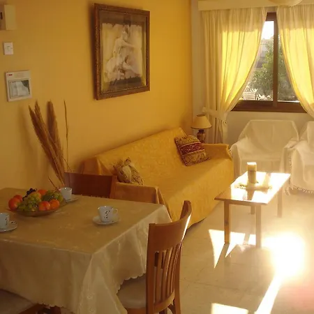 Arilena Holiday Apartments Paphos Exterior photo