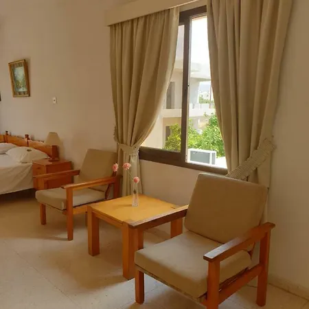 Arilena Holiday Apartments Paphos Exterior photo