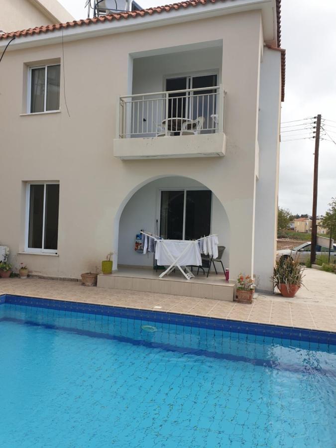 Apartament Arilena *