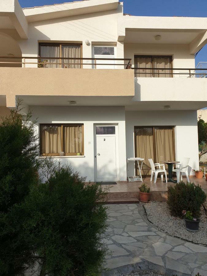 Arilena * Pafos